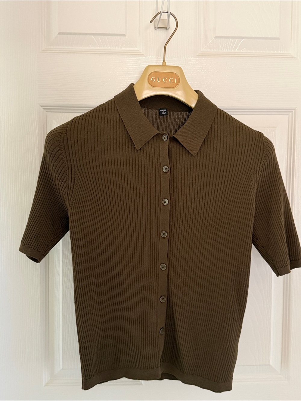 Uniqlo women's Brown Ribbed Short-Sleeve Polo Shirt